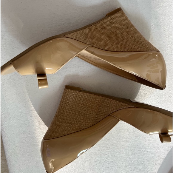 Talbots heels - Picture 4 of 4